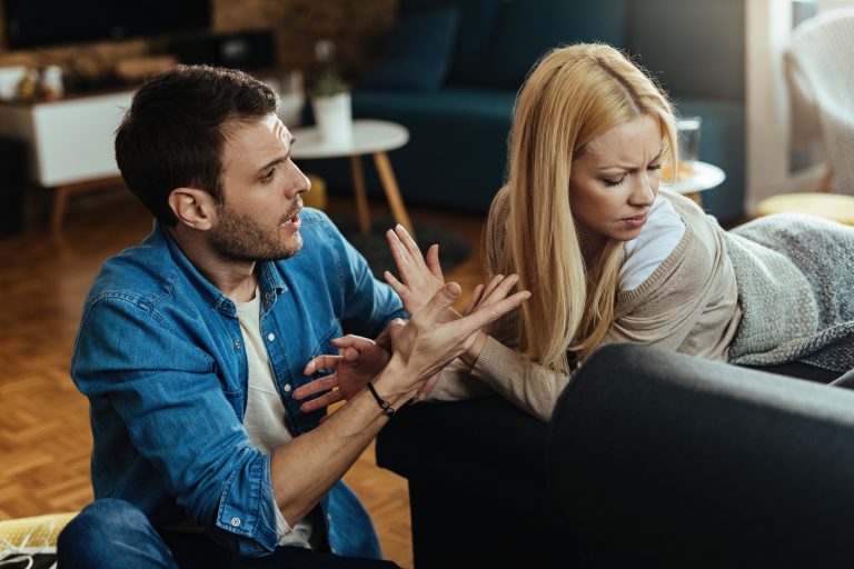 couple-trying-to-save-marriage