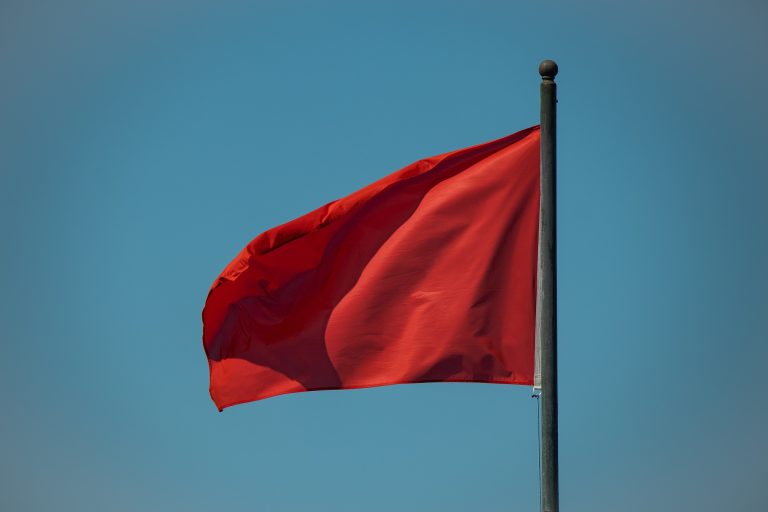 red-flags-in-a-relationship