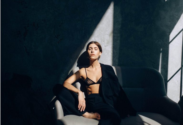 Stages of Divorcing a Narcissist
