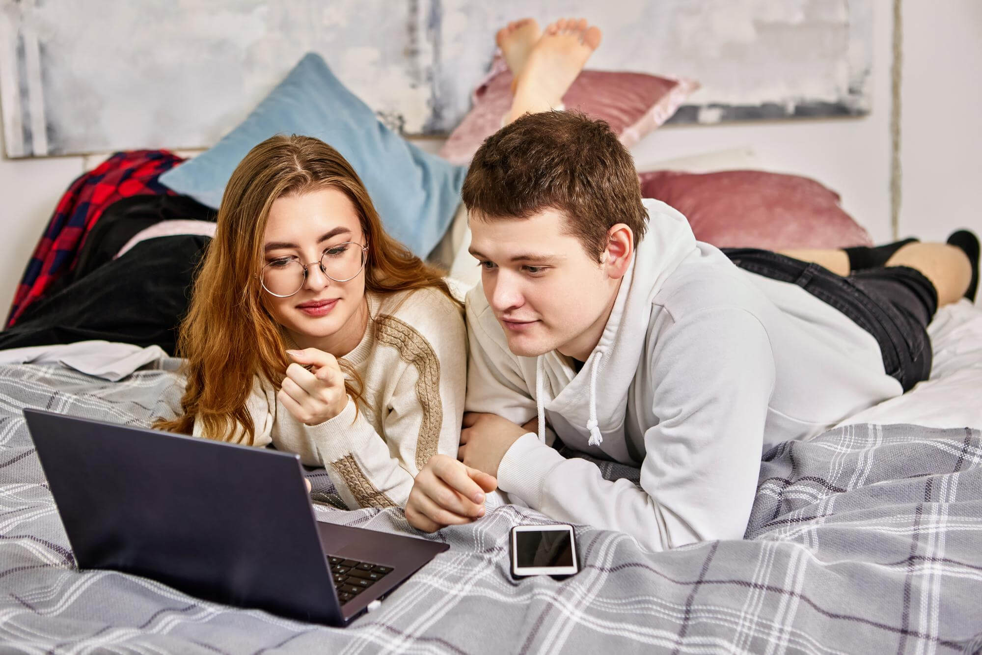 couple-or-just-roommates-quiz